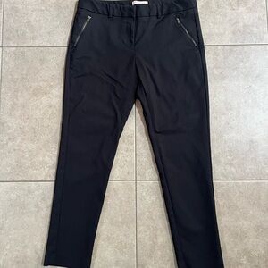 English Laundry Women Size 8 Black Ankle Pants
34” long, 26” inseam, 8.5” rise
